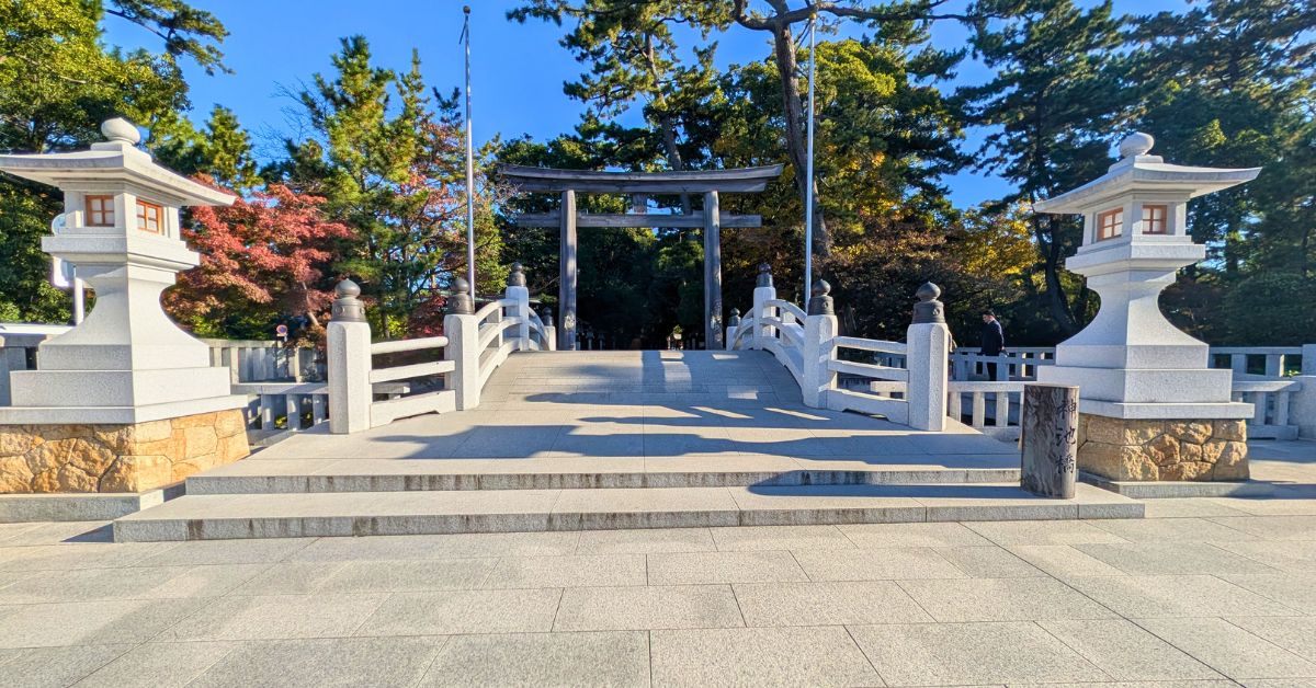 寒川神社一の鳥居