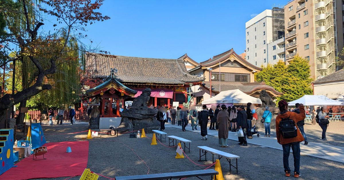 浅草神社 境内